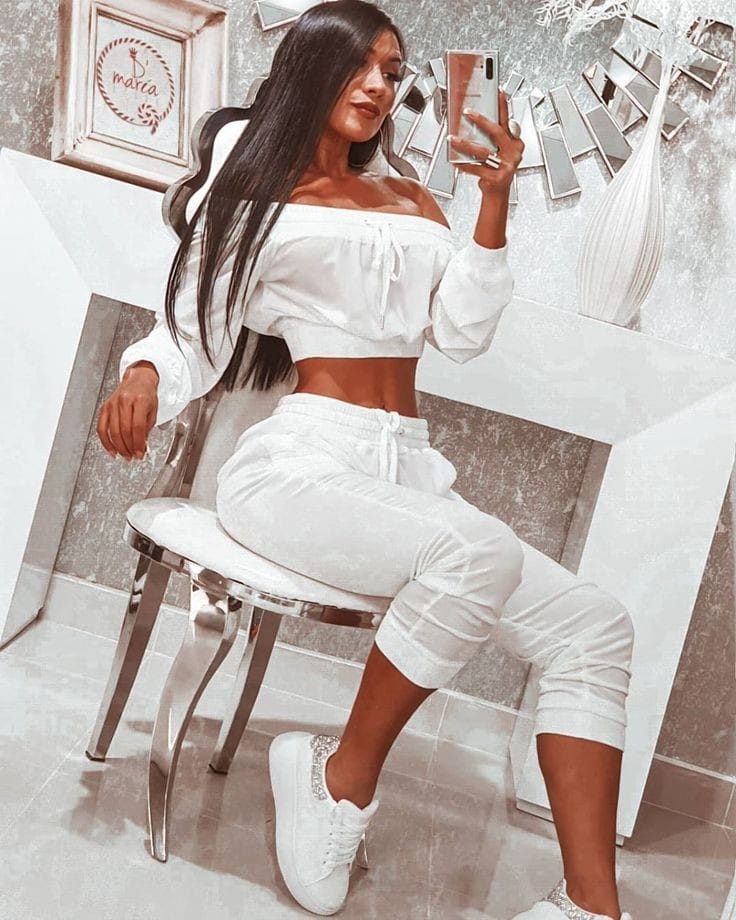 3-470 Conjunto blusa cuello bandeja