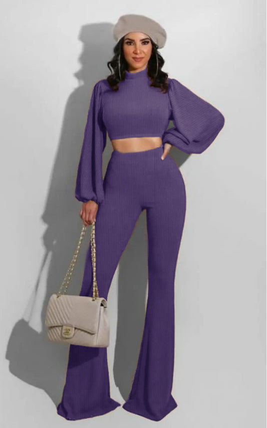 3-534 Conjunto bota campana y blusa manga globo