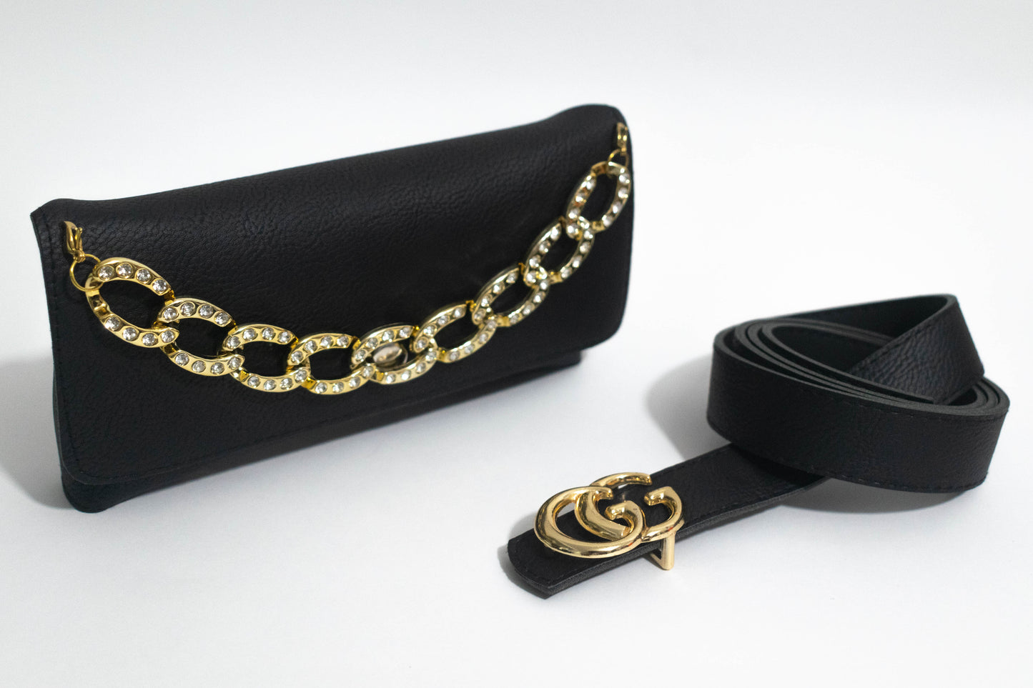 AC-06 Cartera cuero