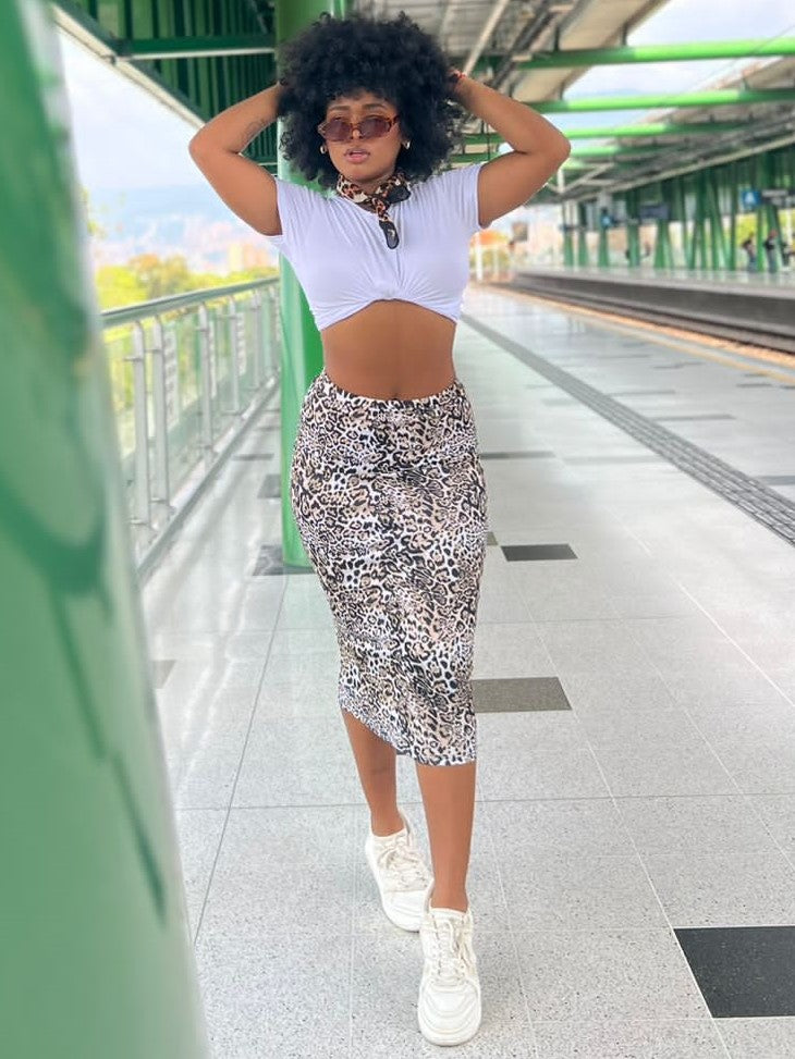 3-292 Conjunto falda animal print