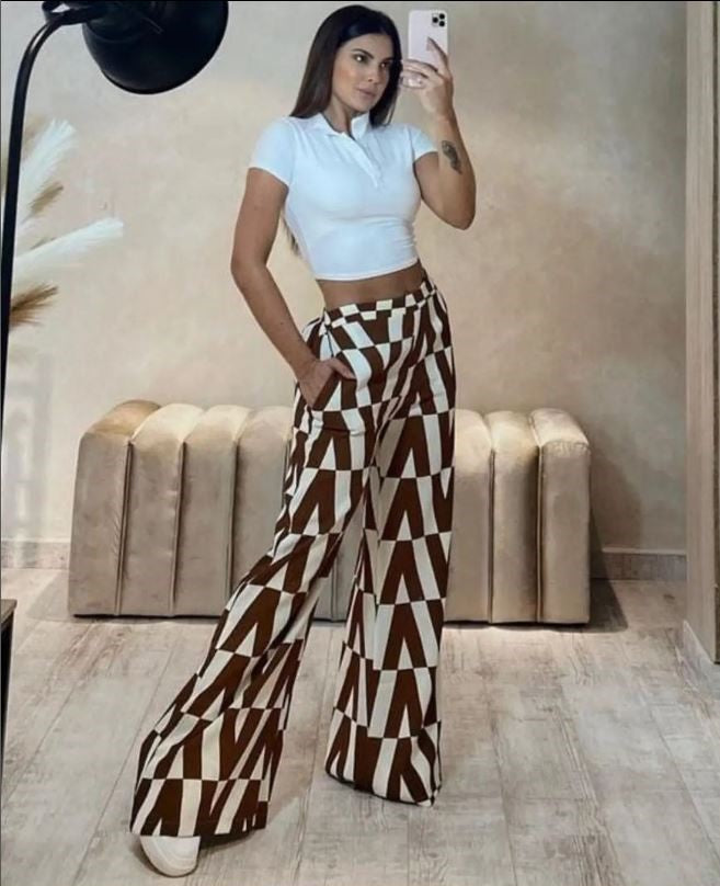3-563 Pantalón Bota Campana