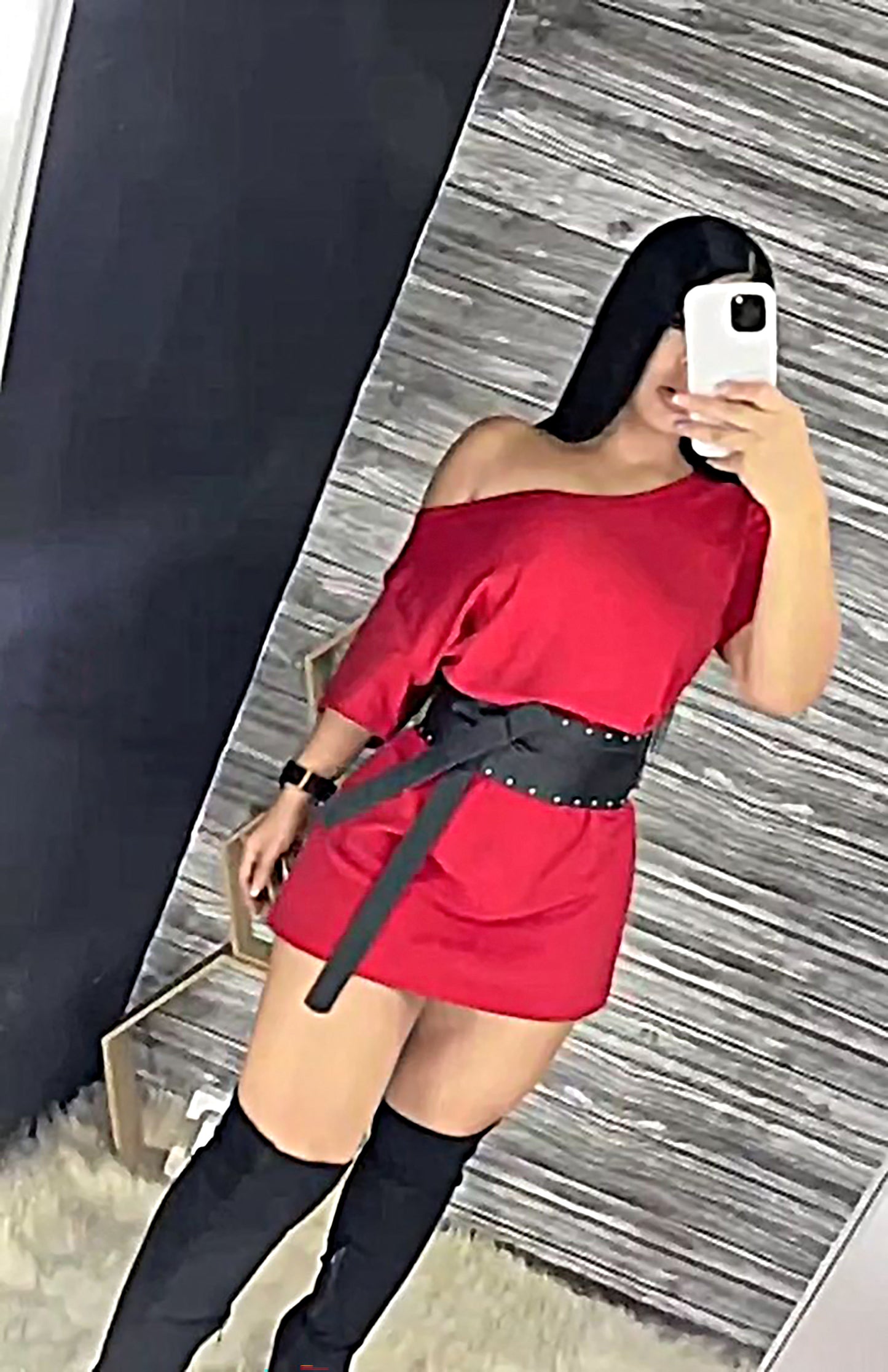 32-140 Vestido corto con correa
