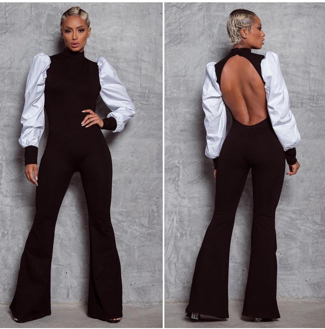 50-186 Enterizo mangas blancas