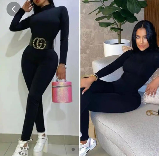 50-158 Enterizo cuello cierre atrás