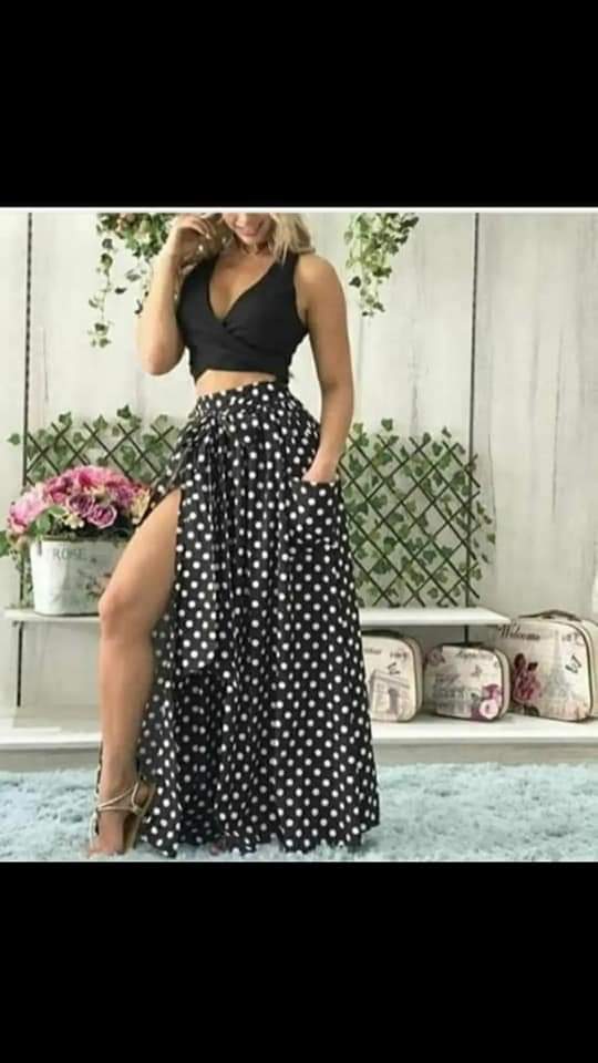 Conjunto falda negra puntos blancos 3-73