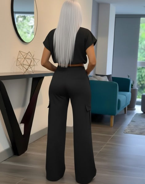 3-487 Conjunto pantalón bolsillos y blusa corta