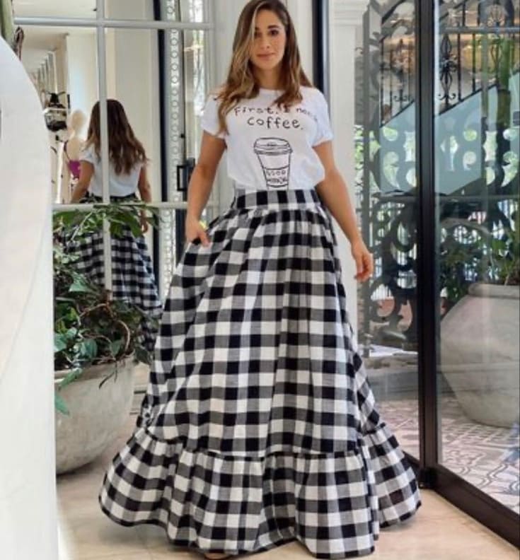 3-521 Conjunto falda cuadros